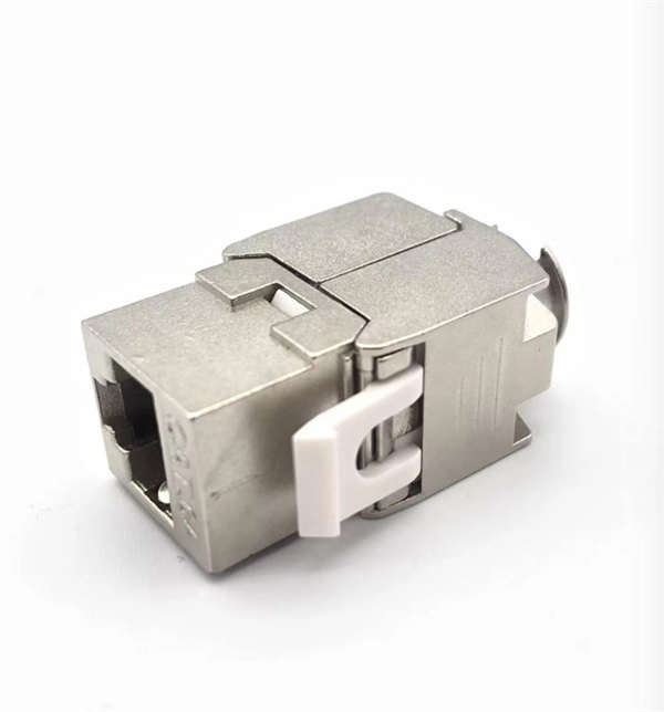 Photovoltaic Two-Phase Combination Box